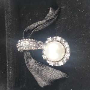 Pandora Pearl Blossom Charm